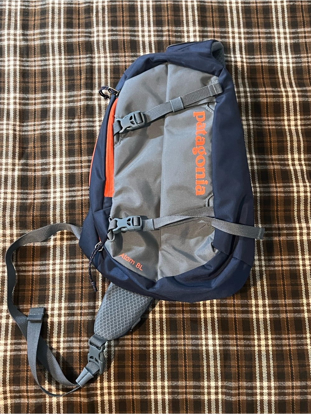Patagonia Atom 8L Navy and Gray Sling Pack Waist Bag